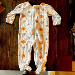 Noomie Fun Halloween pajamas